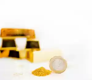 Золотое правило: как купить драгоценные металлы в ломбарде